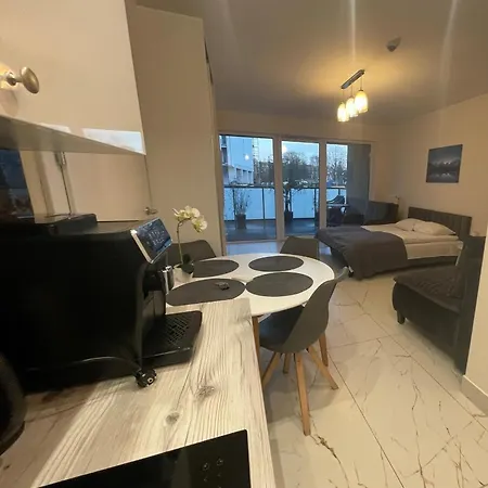 아파트 Kasprowicza 20 Luxury - Free Pool, Saunas, Salzgrotte, Jacuzzi, Gym, Children's Playroom, Fitness