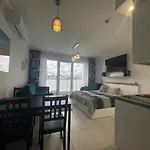 Kasprowicza 20 Luxury - Free Pool, Saunas, Salzgrotte, Jacuzzi, Gym, Children's Playroom, Fitness Apartment *