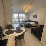 Appartement Kasprowicza 20 Luxury - Free Pool, Saunas, Salzgrotte, Jacuzzi, Gym, Children's Playroom, Fitness Kołobrzeg