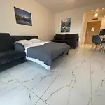 Appartement Kasprowicza 20 Luxury - Free Pool, Saunas, Salzgrotte, Jacuzzi, Gym, Children's Playroom, Fitness Kołobrzeg