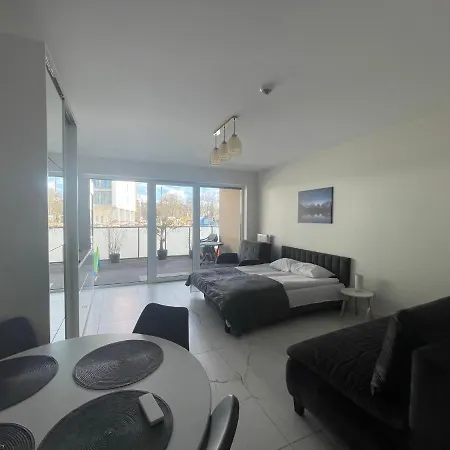Kasprowicza 20 Luxury - Free Pool, Saunas, Salzgrotte, Jacuzzi, Gym, Children's Playroom, Fitness דירה