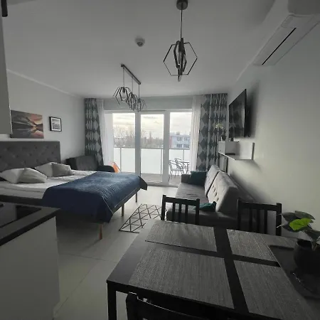 Apartament Kasprowicza 20 Luxury - Free Pool, Saunas, Salzgrotte, Jacuzzi, Gym, Children's Playroom, Fitness Kołobrzeg